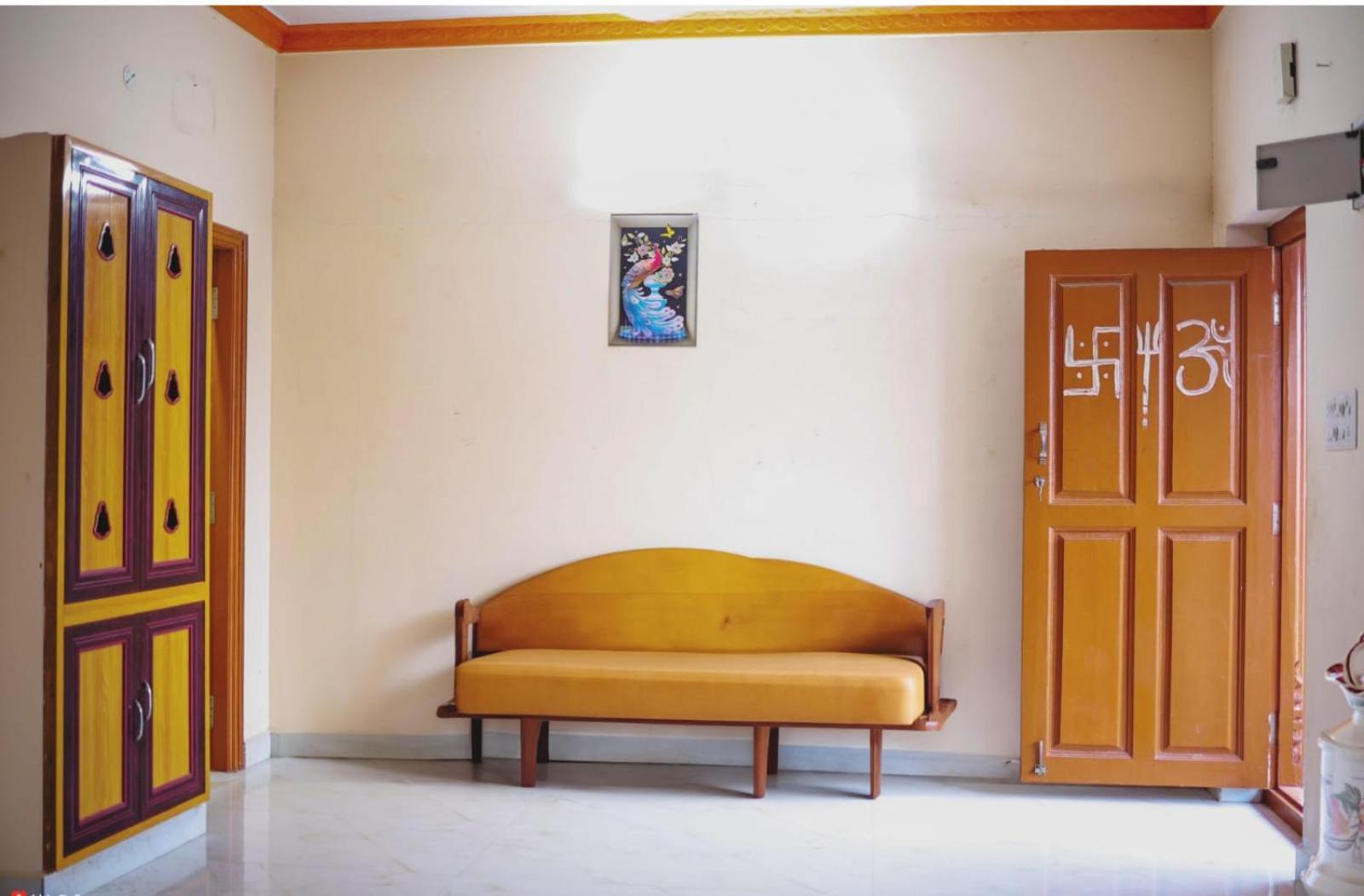 Garuda Grand Apartamento Tirupati Exterior foto