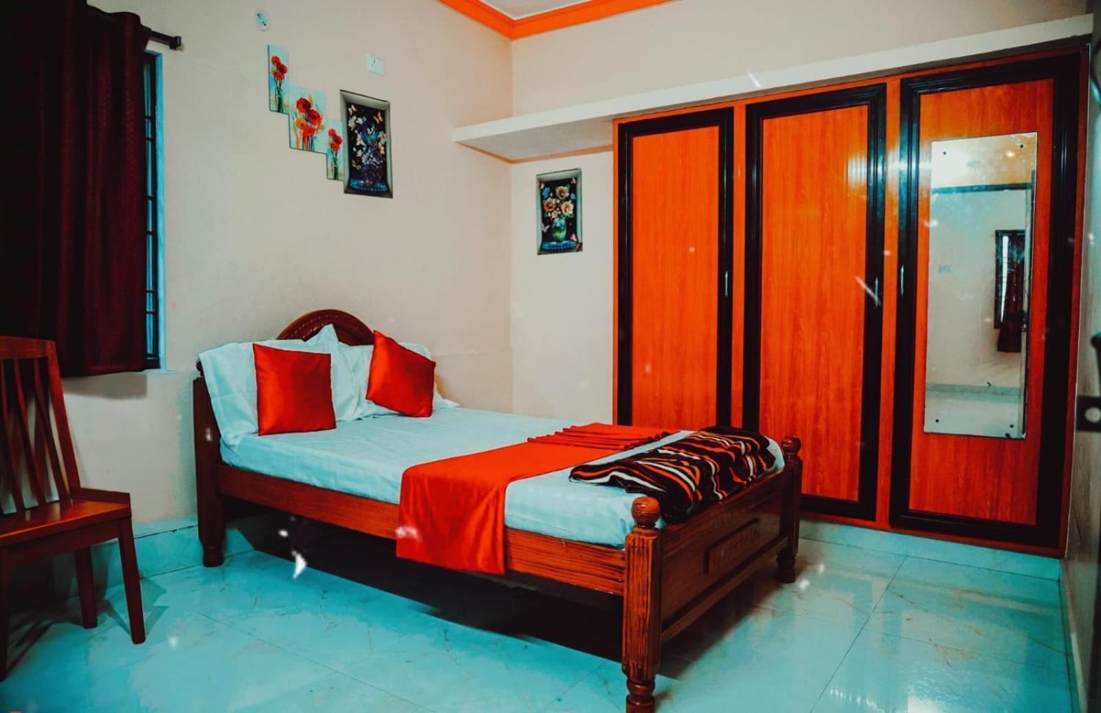 Garuda Grand Apartamento Tirupati Exterior foto